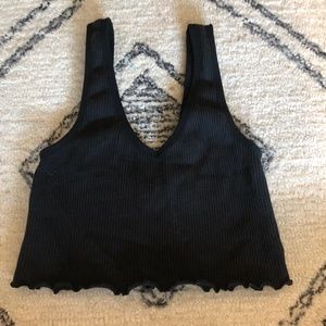 Black Crop-Top